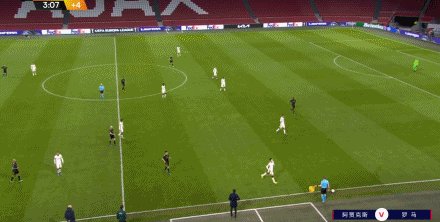 星空体育下载-罗马后卫为保胜果拖延比赛 遭贾府球童“打脸”教育